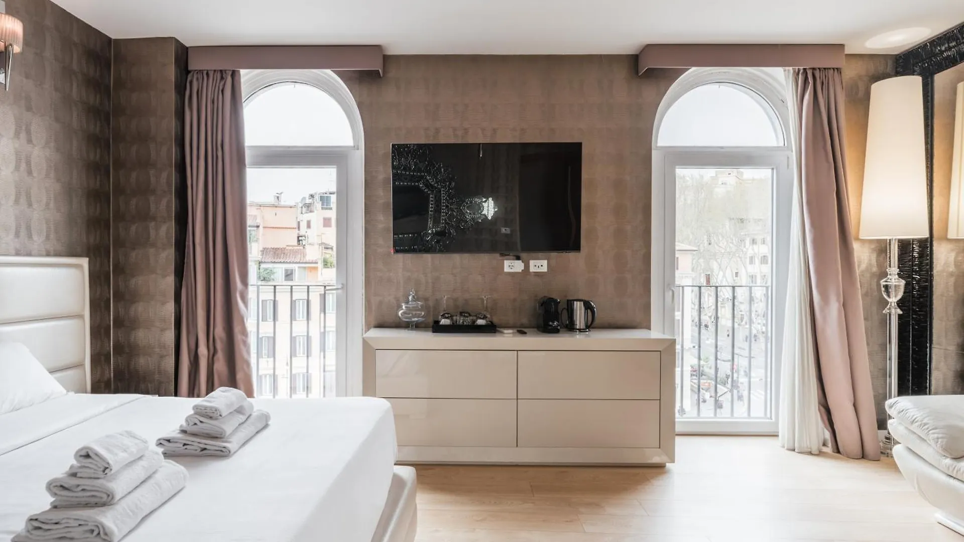 Penthouse Suite Rome - Private Suites