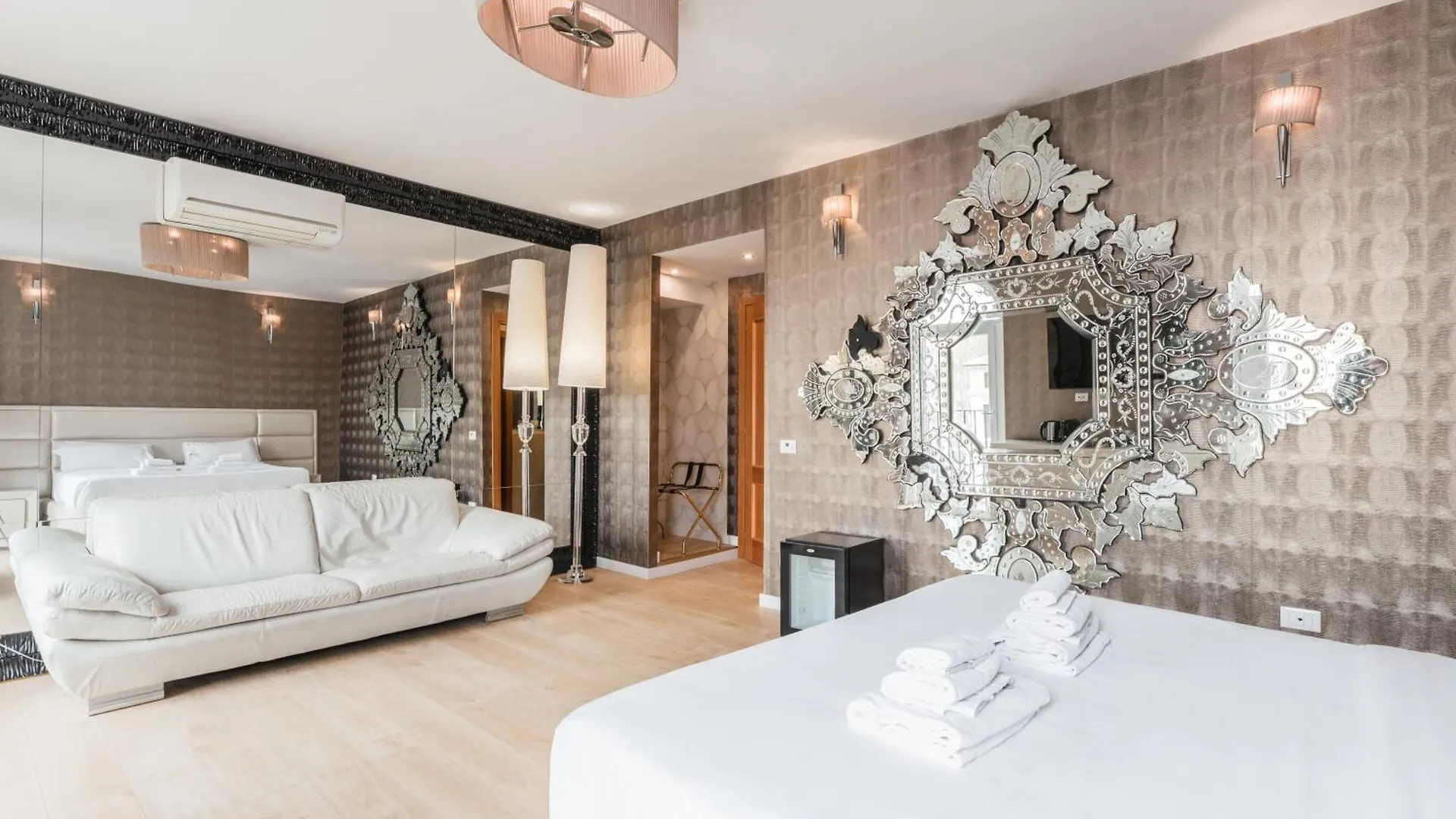 Pensjonat Penthouse Suite Rome - Private Suites