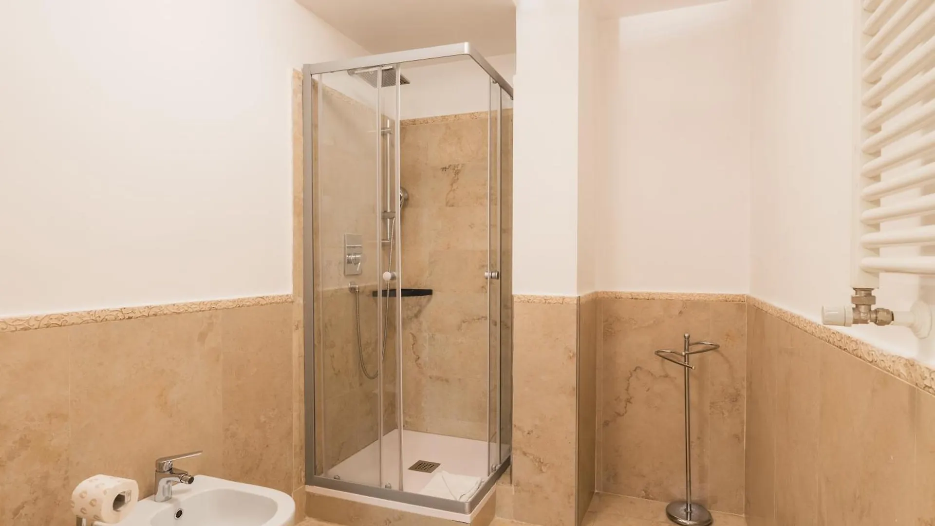 *** Guest house Penthouse Suite Rome - Private Suites Italy