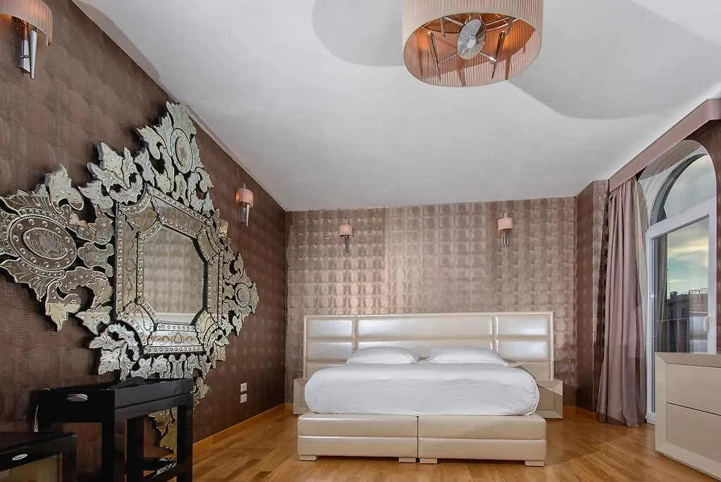 Penthouse Suite Rome - Private Suites Guest house
