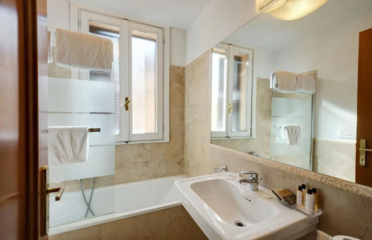 Penthouse Suite Rome - Private Suites Guest house