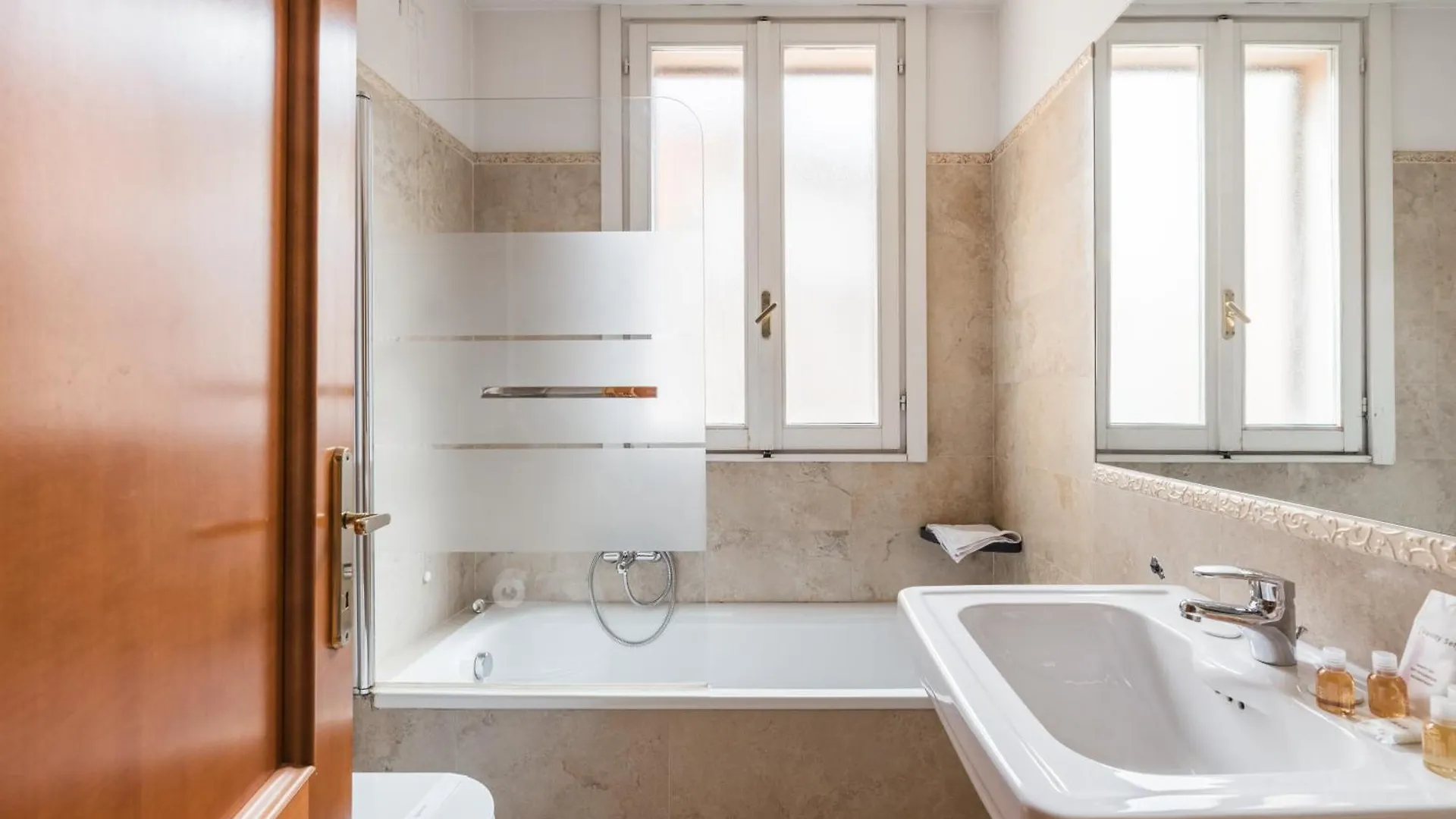 Penthouse Suite Rome - Private Suites 3*,  Italy